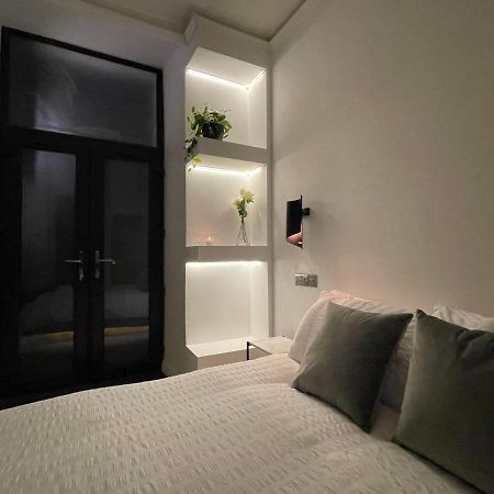 Luxury Apartment Edinburgh Centre With Steam Room Eksteriør billede