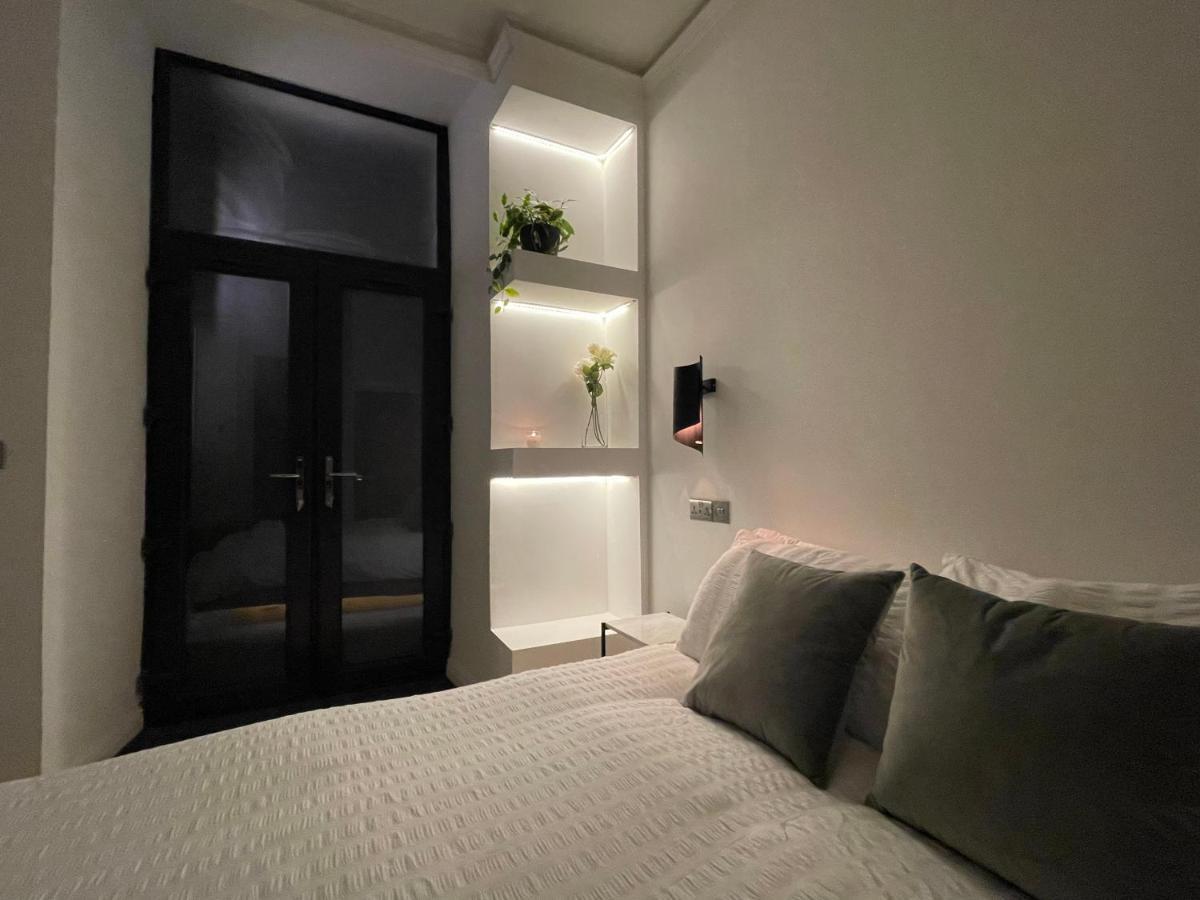 Luxury Apartment Edinburgh Centre With Steam Room Eksteriør billede